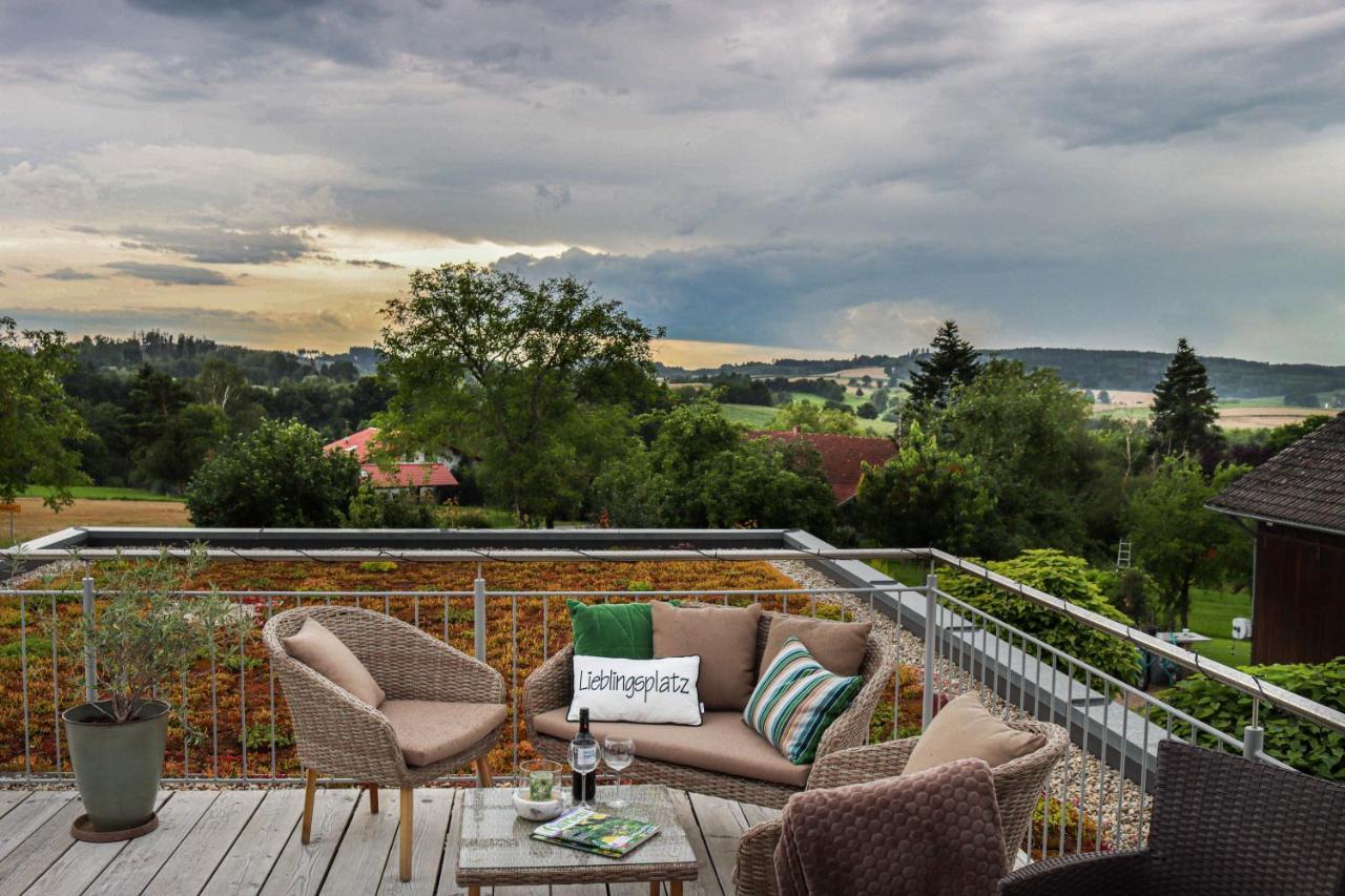 Moderne Ferienwohnung Naehe Bad Griesbach, Haarbach 外观 照片